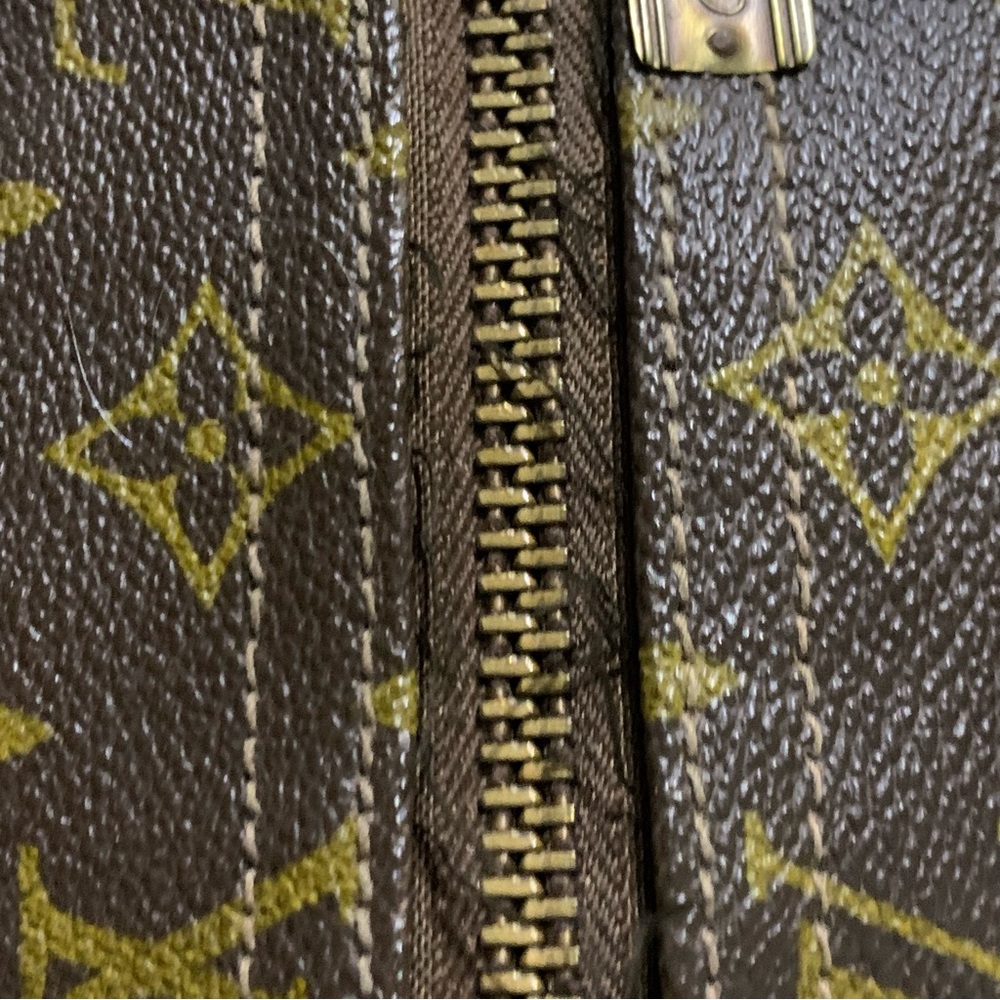 Louis Vuitton Weekender - Picture 9 of 15